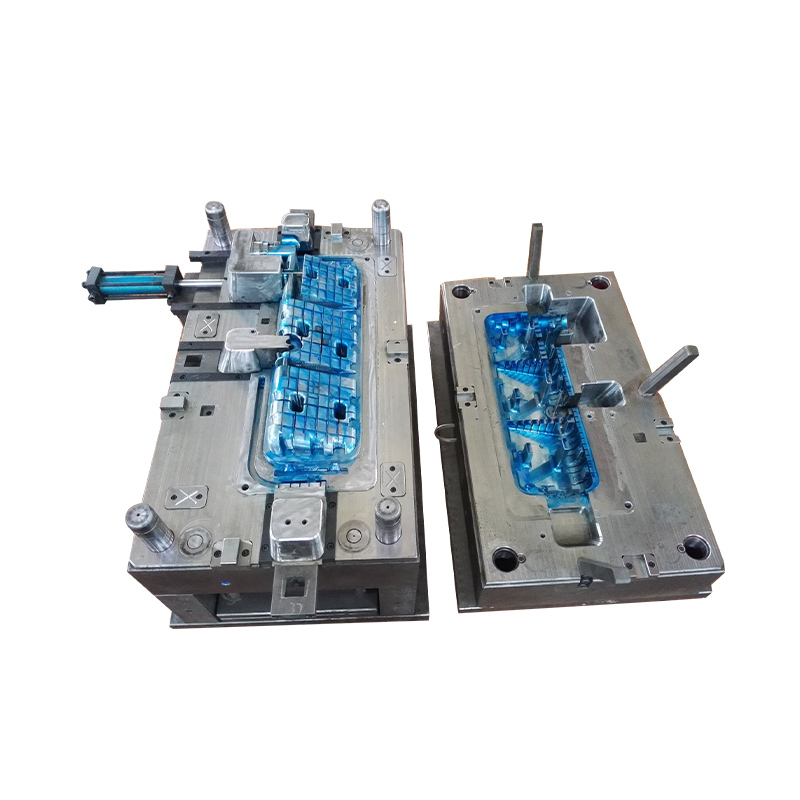 Gussform für Kfz-Einlasstanks